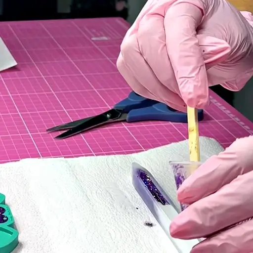 resina do zero ao lucro - passo a passo caneta personalizada com resina 2